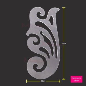 Régua curva francesa 330x150x2,40mm